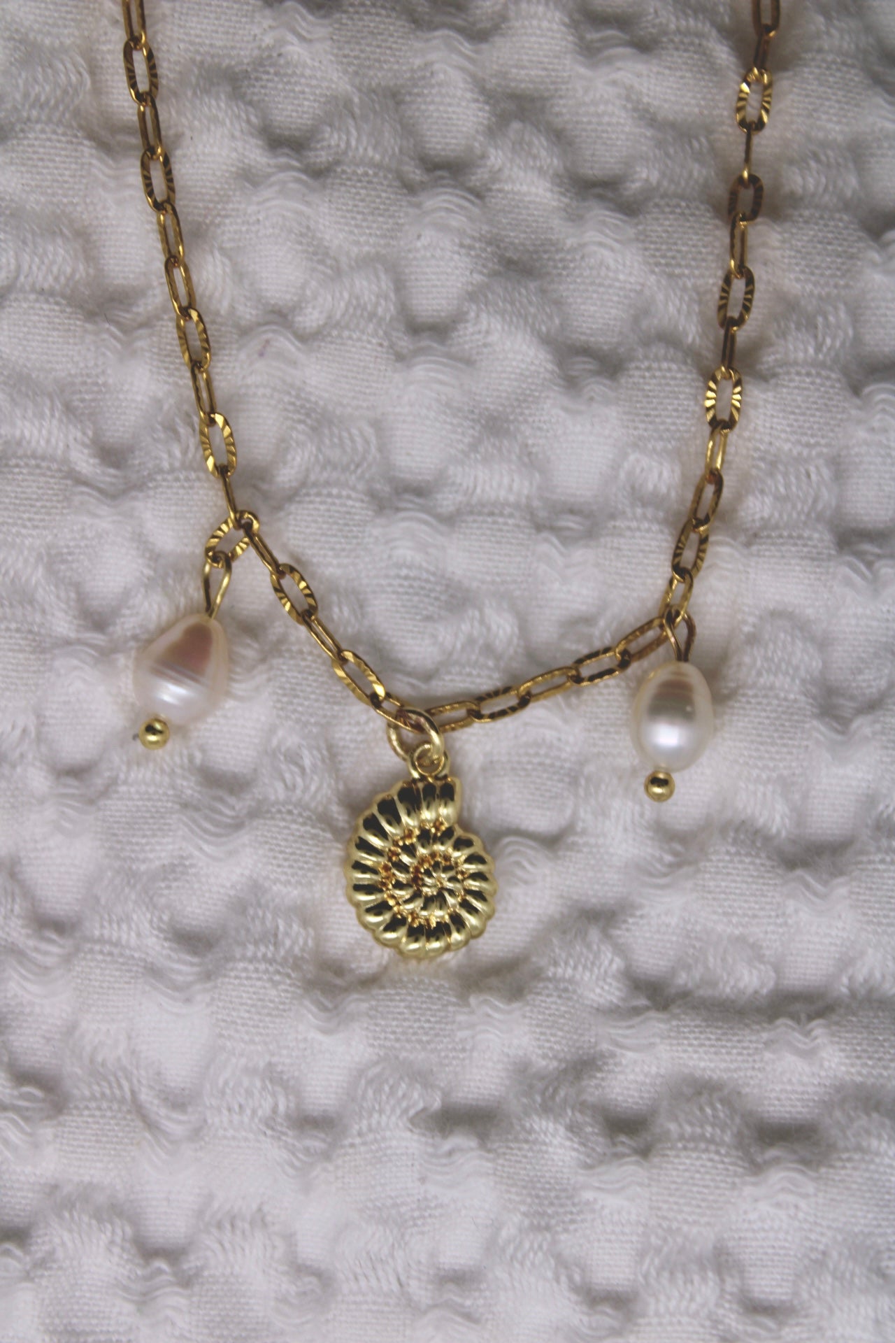 Dainty Shell Charm