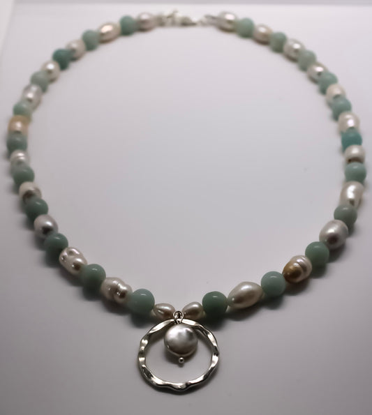 Full Moon Pearl Pendant Necklace