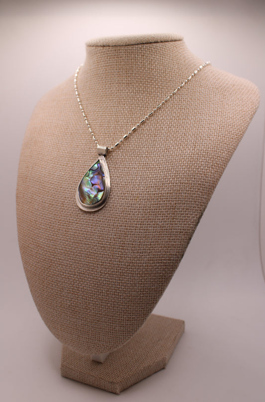 Teardrop Labradorite Necklace (One of One) vo. 1