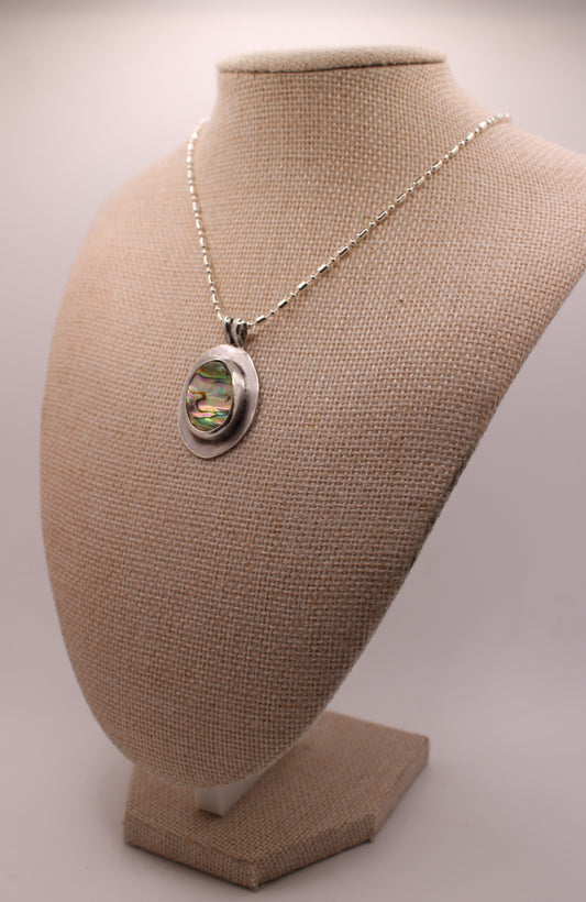 Labradorite Black Plate Pendant Necklace (One of One) vo 1