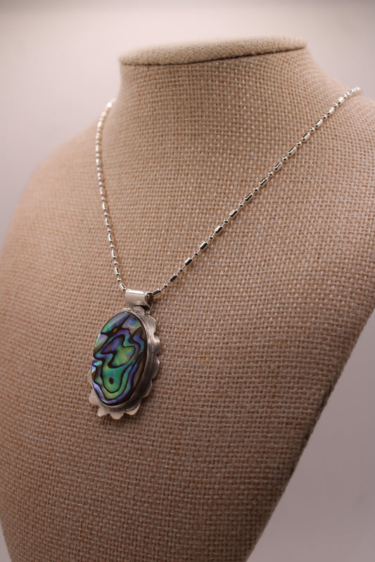 Flower Labradorite Necklace (One of One) vo 1.
